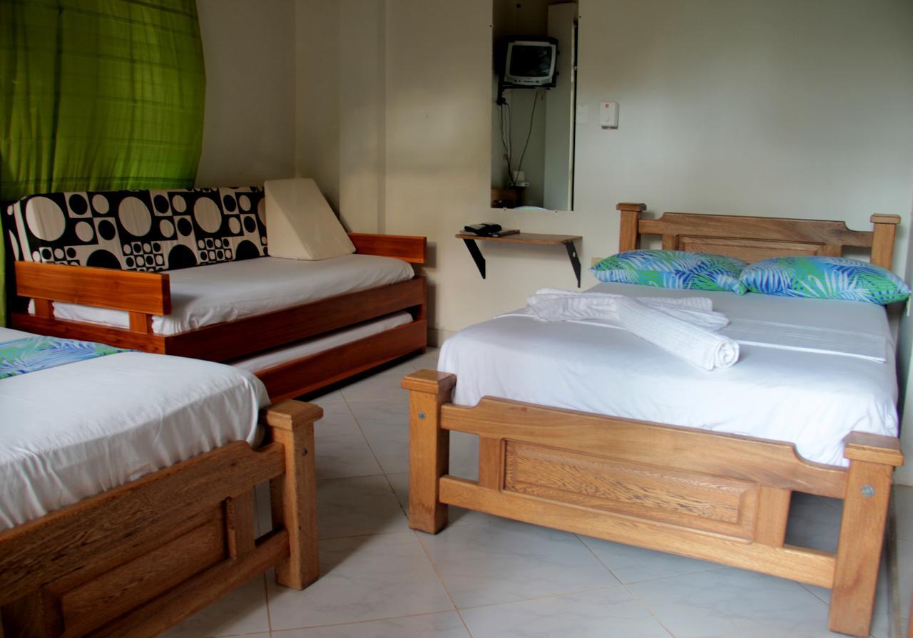 Punta Caribana Casa Hotel Некоклі Екстер'єр фото